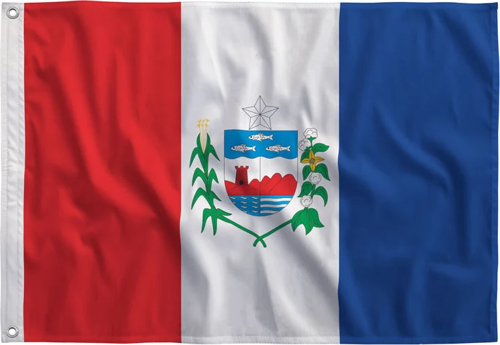 Bandeira de Alagoas estendida, com bainha e ilhós